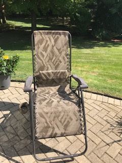 Patio Lounge muti- position recliner chair $20