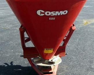 Cosmo Spinner Fertilizer Spreader Model 500