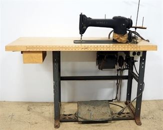 Singer Sewing Machine Model 245-3 SN# AF947261 On Phill-O-Craft Sewing Table, Motor Powers On But Needle Doesn't Move, 29.5" H x 48" W x 19.5" D