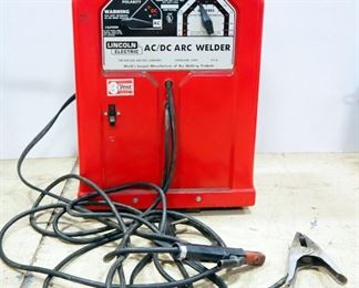 Lincoln Electric AC/DC Arc Welder, Model AC/Dc 225/125, With Grounding Cables