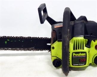 Poulan 2150 Gas Powered Chainsaw
