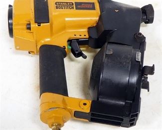 Stanley Bostitch Coil Fed Pneumatic Roofing Nailer RN45B With Instructions And Nails