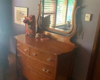 Vintage dresser with mirror, crystal handles 