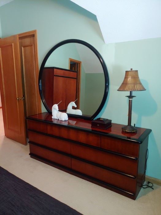 CUSTOMIZED ESTATE SALES/LAKEPOINT in Wichita, KS starts on 9/17/2020