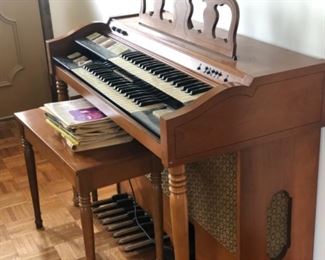 Vintage Cobb Organ