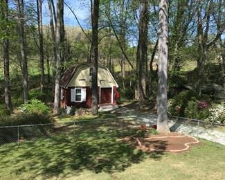 She Shed Apartment with lots of goodies