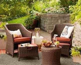 $289 New 5 PC Patio Set Conversation. Table is storage. Brick colored outdoor cushions. All-weather wicker. 