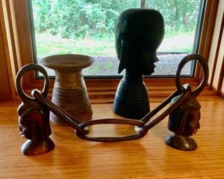 HALF OFF !  $7.00 now, was $14.00......African Art and pottery (P222)