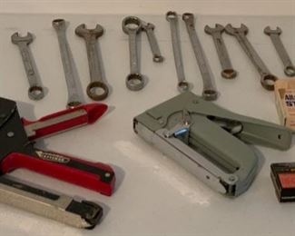 CLEARANCE!  $4.00 now, was $12.00......Staple Guns and Tools (P187)