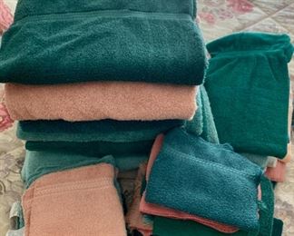 HALF OFF !  $8.00 now, was $16.00......Large towel lot (P158)