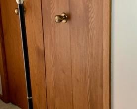 REDUCED!  $15.00 now, was $20.00......Floor Lamp (P144)