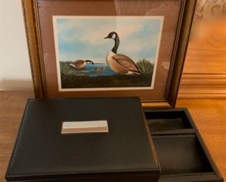 CLEARANCE!  $3.00  now, was $12.00.......Goose Picture and Jewelry box (P91)