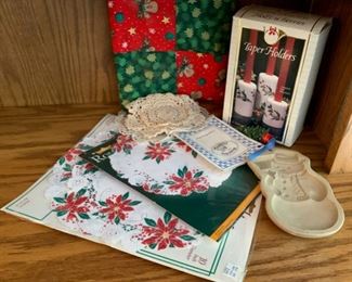 CLEARANCE!  $3.00 now, was $10.00......Christmas Lot (P65)