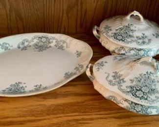 CLEARANCE!  $6.00 now, was $30.00......Vintage China Cornelia (P67)