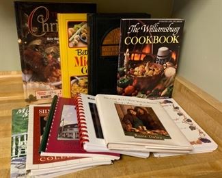 CLEARANCE !  $3.00 now, was $14.00........10 Cookbooks (P19)