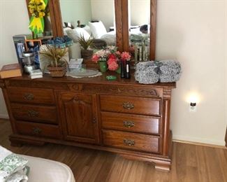 dresser and tri mirror