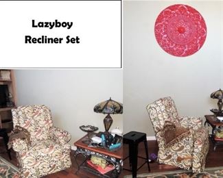 Lazy Boy Recliner Set. Parlor Lamps