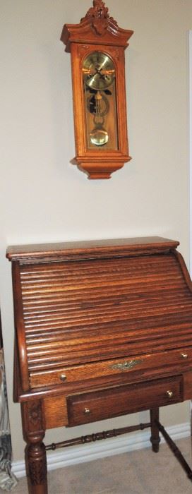 Lexington Oak Small roll top desk and pendulum Clock