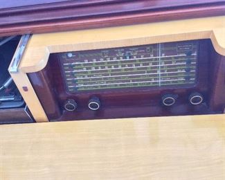 1954 Philips Norelco de luxe Radiogram FX 824 A, 43" W x 31 1/2" H x 16 1/2" D. 
