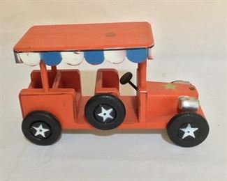 Antique 4” Wooden Truck with Removable Top 