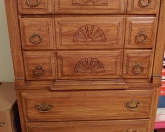 Chest of drawers