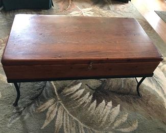 Vintage coffee table with open top for storage