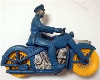 1013	ANTIQUE AUBURN RUBBER POLICE MOTORCYCLE
