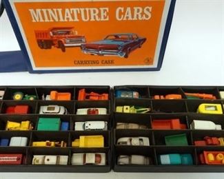 1015	VINTAGE MATCH BOX CASE WITH CARS
