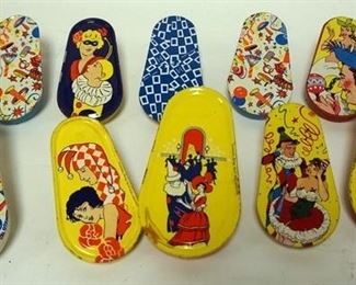 1017	VINTAGE TIN NOISE MAKERS, LOT OF 10
