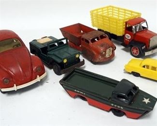 1081 LOT OF 6 TOY CARS, TRUCKS AND TONKA VW BUG
