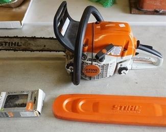1115 STIHL MS241C CHAIN SAW
