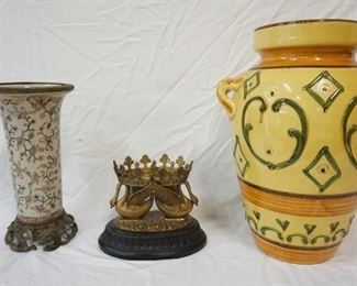 1155 3 PIECE LOT POTTERY VASES & CONTEMPORARY CENTER PIECE BRONZE SWAN

