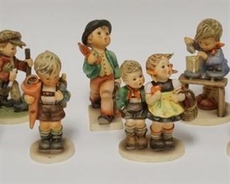1189 GROUP OF 8 HUMMEL FIGURES, TALLEST IS 6 IN
