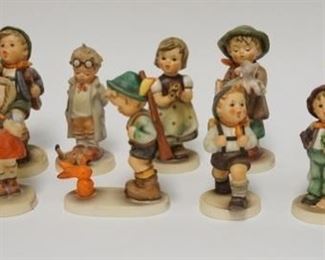 1190 GROUP OF 12 HUMMEL FIGURES, TALLEST IS 5 1/2 IN
