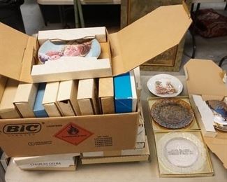 1211 LARGE LOT OF COLLECTOR PLATES INCLUDES 2 IMPERIAL GLASS
