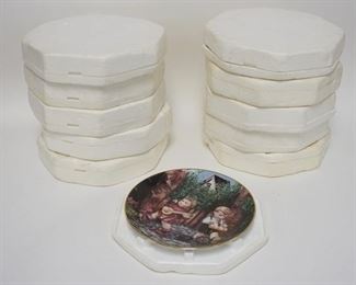 1212 11 HUMMEL COLLECTOR PLATES
