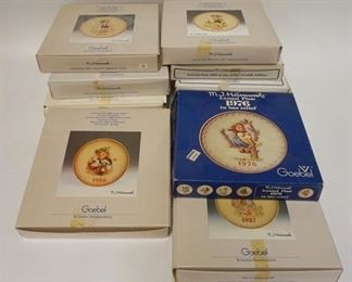 1230 LOT OF 11 HUMMEL PLATES
