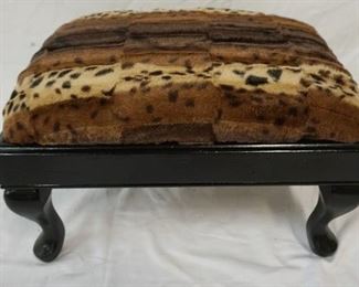 1278 FOOT STOOL WITH CABRIOLE LEGS 
