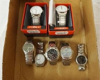 1301 TRAY LOT OF WATCHES INCLUDING TIMEX
