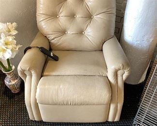 Leather lift chair