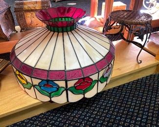 Stained glass light fixture
