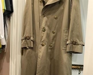 Burberrys' Mens coat , size L 
