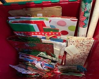 Bags and tissue -new