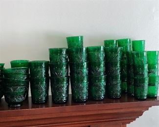Emerald green Tiara glass
