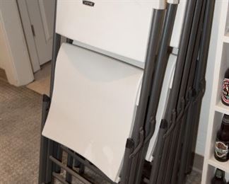 Set of 6 Lifetime Folding Chairs