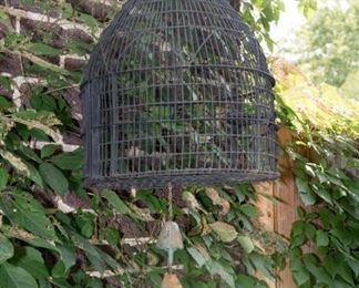 Outdoor Metal Finch Cage