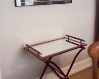 Mirrored Removable Tray with Folding Stand