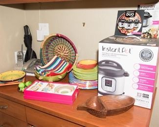 Insta Pot and Sets of Melamine Plates