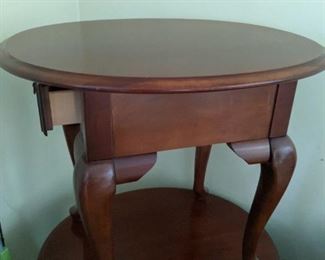 Pair of Broyhill End Tables