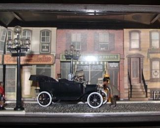 Item Offsite. Please call Lily Pads Interior Market (850) 897-7237 or Teresa (850) 830-5903 for appointment.